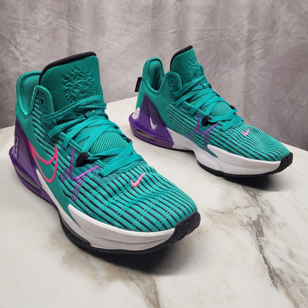Size 11 - Nike LeBron Witness 6 Emerald Berry